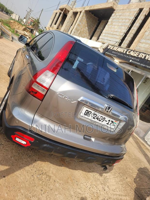 Honda CR-V 2010 Silver photo 6
