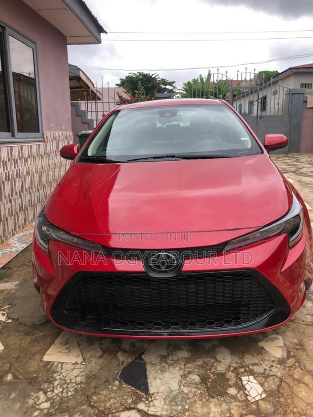 Toyota Corolla LE 2021 Red