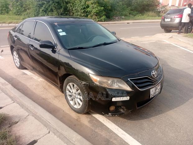 Toyota Camry LE 4dr Sedan (2.5L 4cyl 6A) 2011 Black photo 7