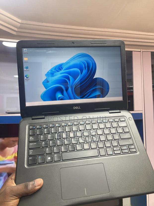 Laptop Dell Latitude 3310 4GB Intel SSD 128GB photo 2