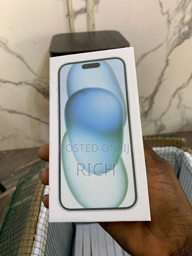 Apple iPhone 15 128 GB Blue photo 2