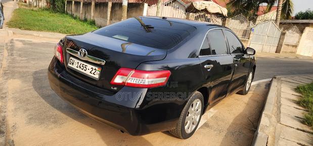 Toyota Camry LE 4dr Sedan (2.5L 4cyl 6AM) 2010 Black photo 6