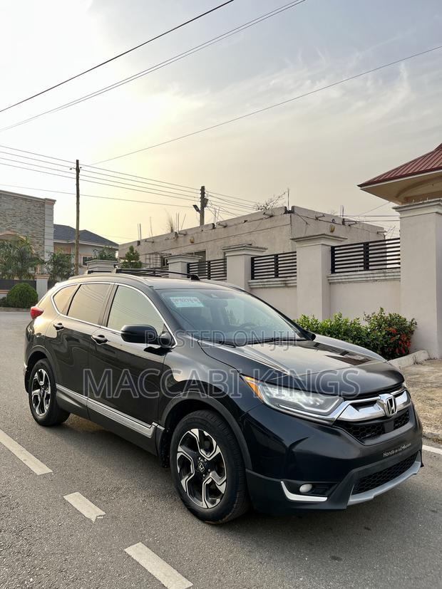 Honda CR-V Touring AWD 2019 Black