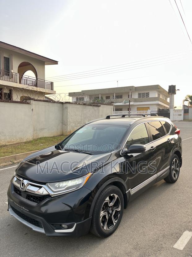 Honda CR-V Touring AWD 2019 Black photo 2