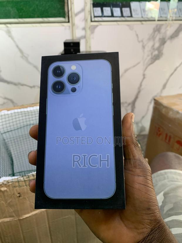 Apple iPhone 13 Pro 128 GB Blue photo 2