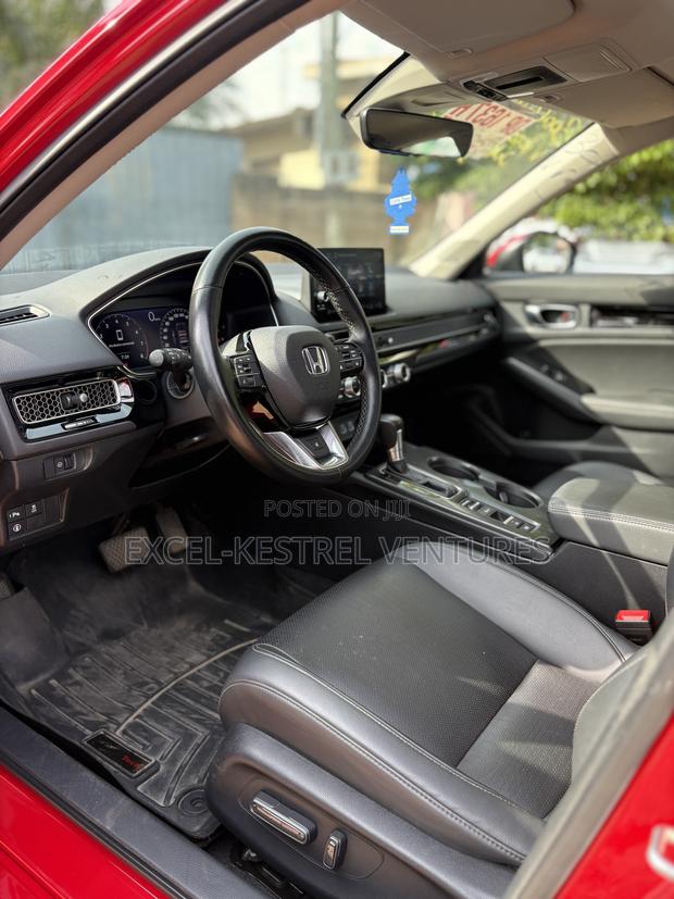Honda Civic Touring 2022 Red