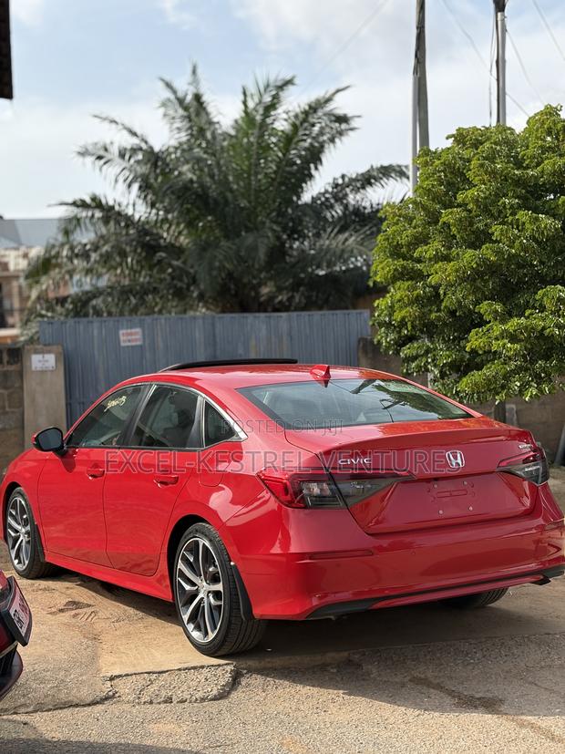 Honda Civic Touring 2022 Red