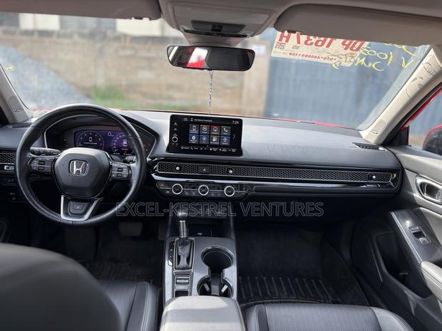 Honda Civic Touring 2022 Red