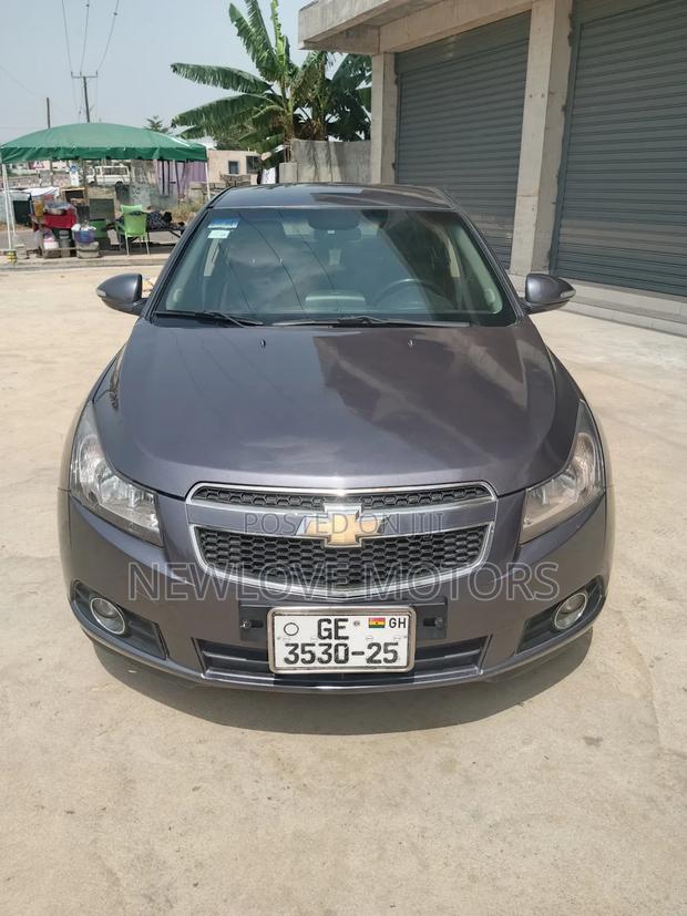 Chevrolet Cruze 2011 Silver