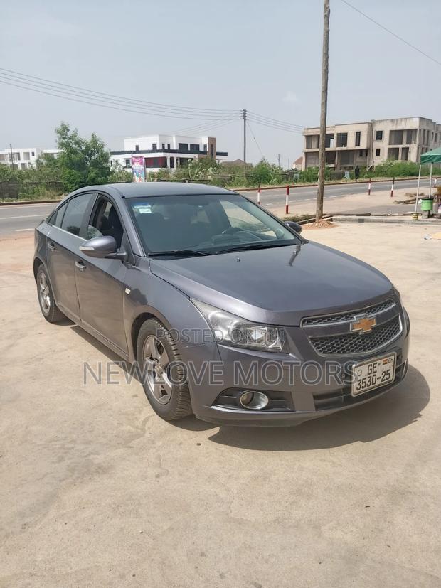 Chevrolet Cruze 2011 Silver