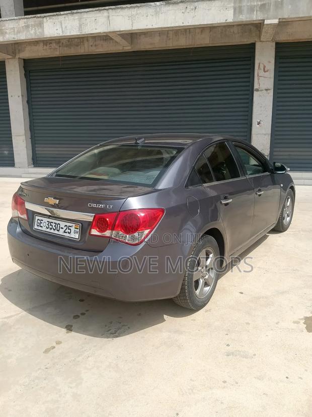 Chevrolet Cruze 2011 Silver