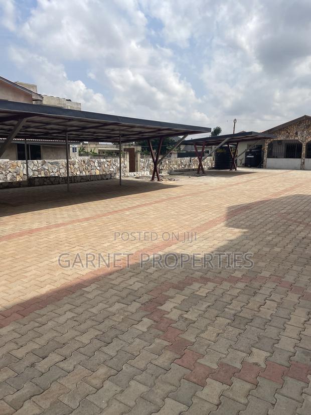 3bdrm Apartment in Garnet Properties, Nmai-Dzorn for rent photo 12