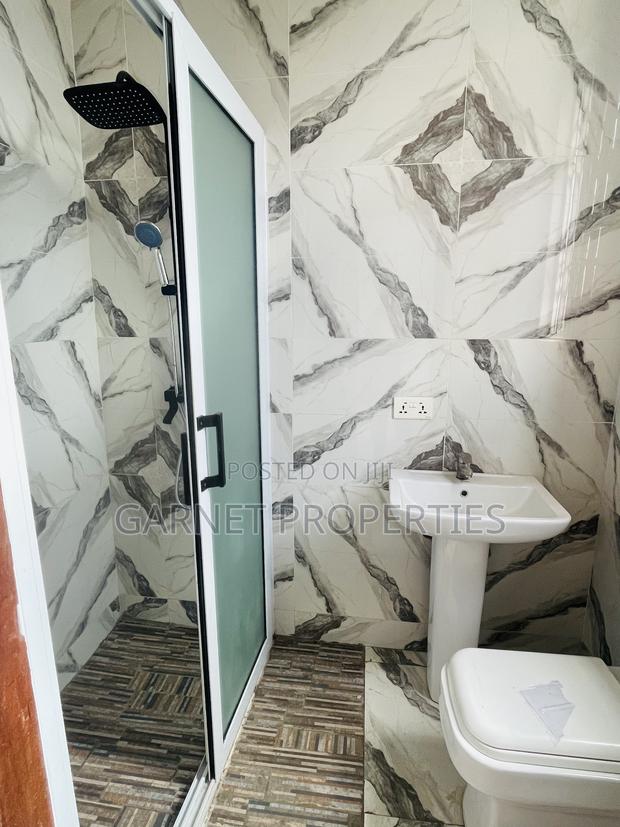 3bdrm Apartment in Garnet Properties, Nmai-Dzorn for rent photo 5