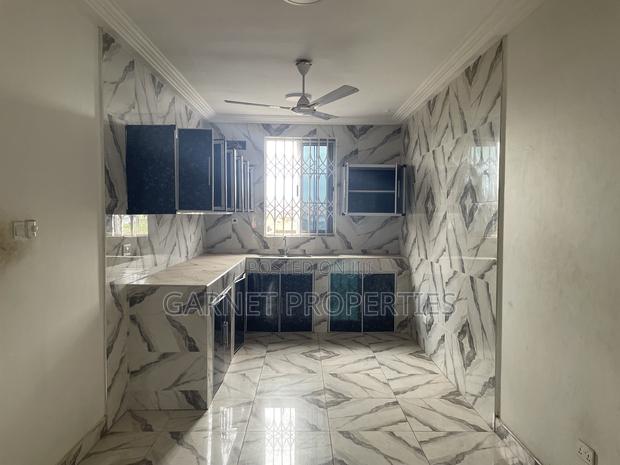 3bdrm Apartment in Garnet Properties, Nmai-Dzorn for rent photo 3