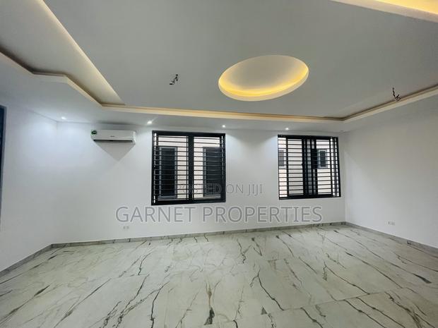 2bdrm Apartment in Garnet Properties, Airport Residential Area for rent photo 2