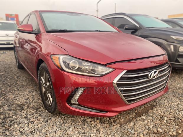 Hyundai Elantra 2017 Red photo 3