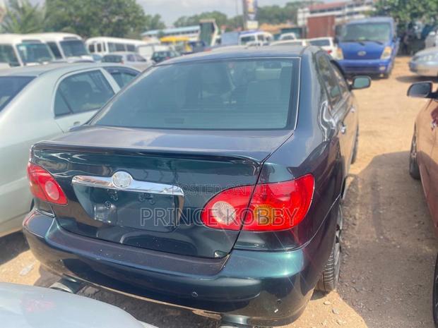 Toyota Corolla Altis 2009 Green photo 4