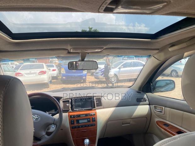 Toyota Corolla Altis 2009 Green photo 8