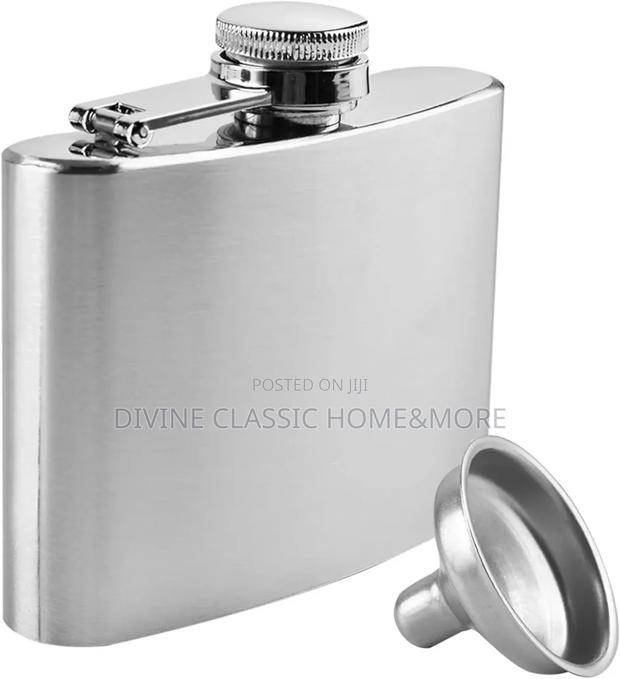 Cilio Stainless Steel Hip Flask (4 Oz) photo 2