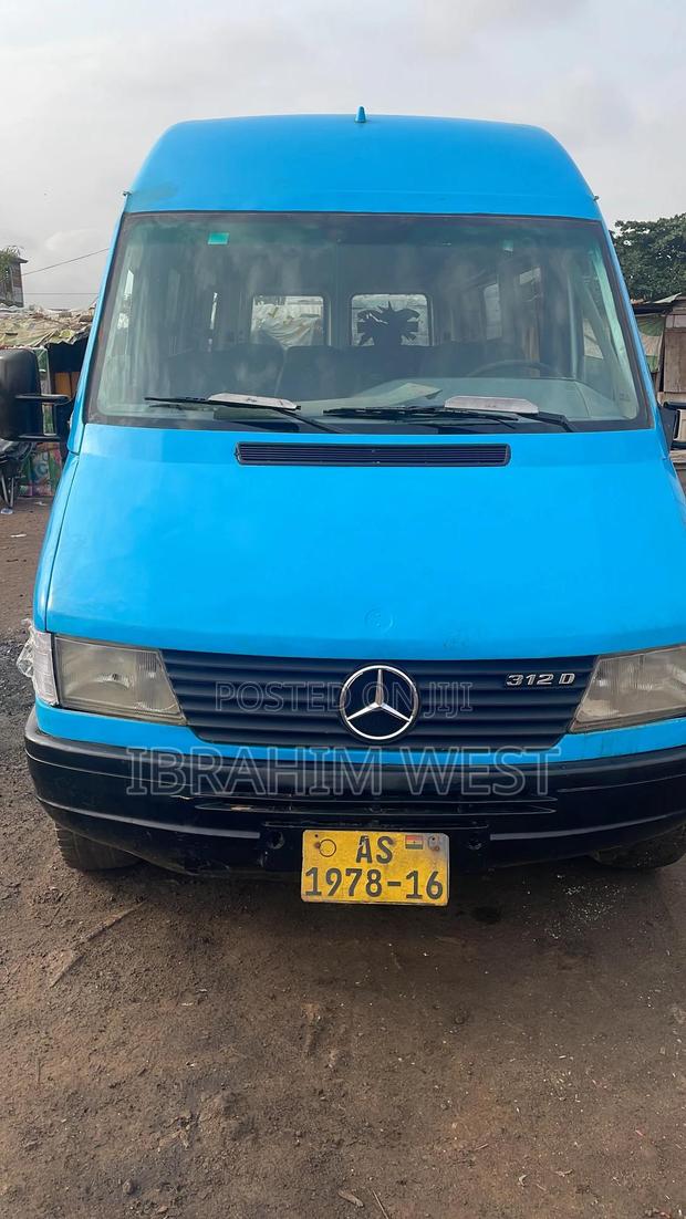Mercedes-Benz Sprinter 2004 Blue