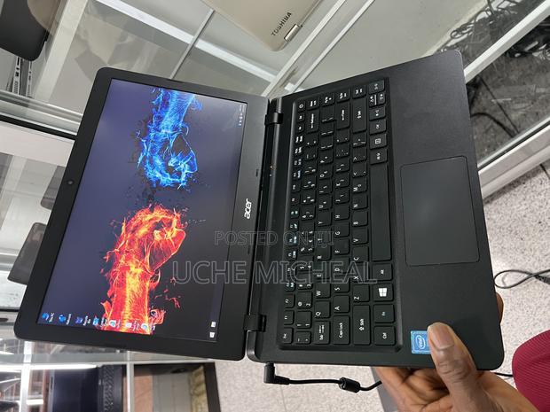 Laptop Acer Aspire ES1-332 8GB Intel SSD 128GB