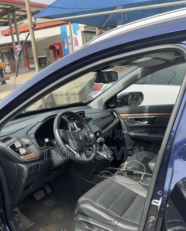 Honda CR-V Touring 2022 Blue