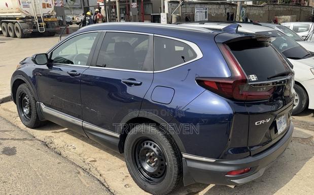 Honda CR-V Touring 2022 Blue
