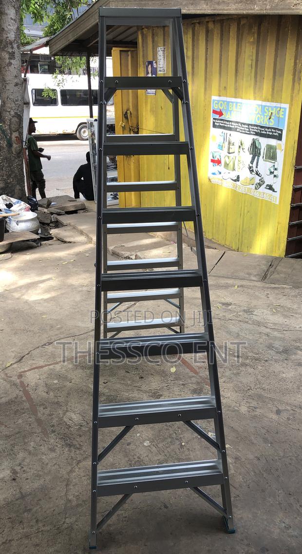 2x8 Double Side Ladder photo 3