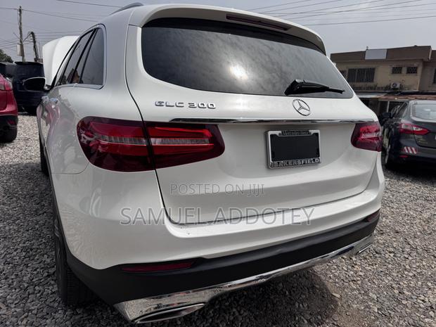 Mercedes-Benz GLC-Class 2019 White