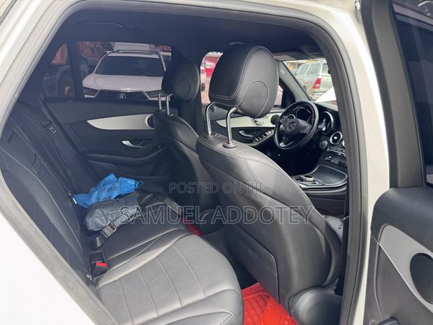 Mercedes-Benz GLC-Class 2019 White