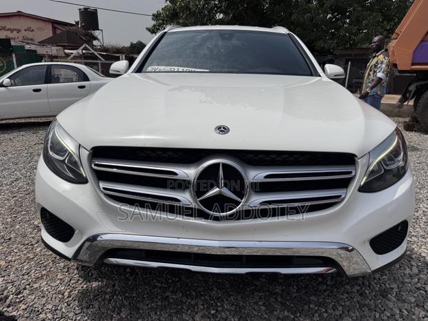 Mercedes-Benz GLC-Class 2019 White