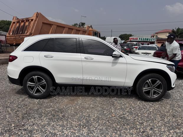 Mercedes-Benz GLC-Class 2019 White