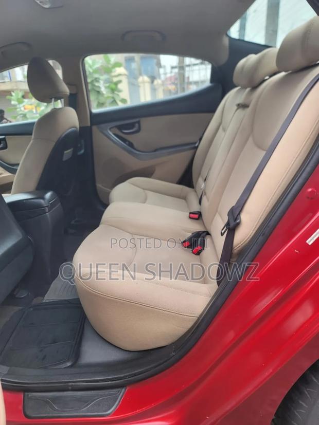 Hyundai Elantra GLS Sedan FWD (1.8L 4cyl 6A) 2013 Red photo 3