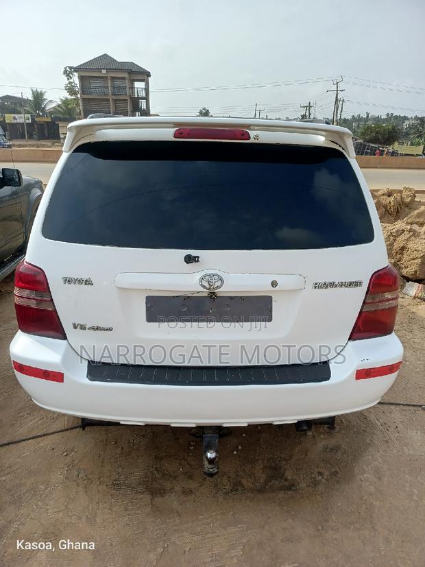 Toyota Highlander 2026 White photo 15