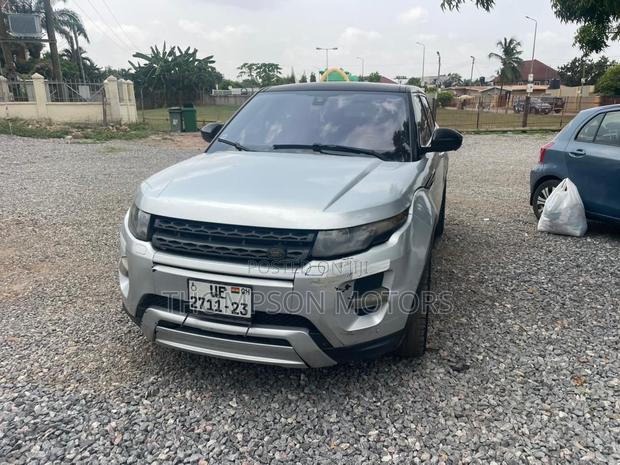 Land Rover Range Rover Evoque Dynamic 4dr SUV AWD (2.0L 4cyl Turbo 9A)
