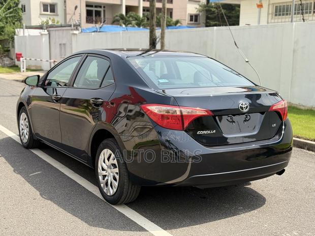 Toyota Corolla LE 4dr Sedan (1.8L 4cyl CVT) 2017 Black