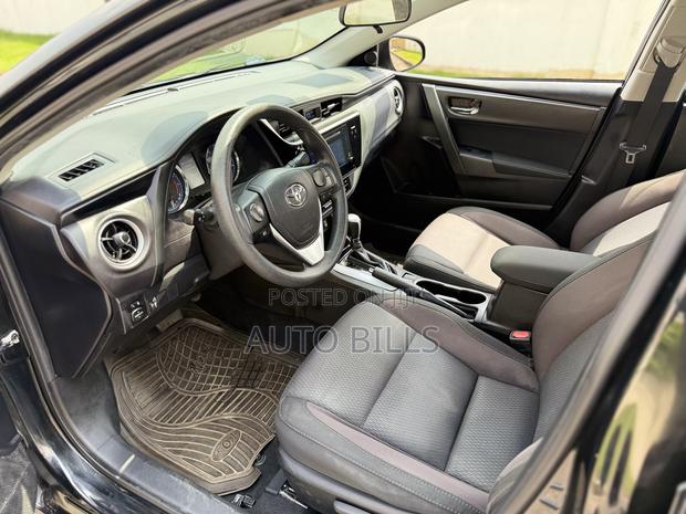 Toyota Corolla LE 4dr Sedan (1.8L 4cyl CVT) 2017 Black