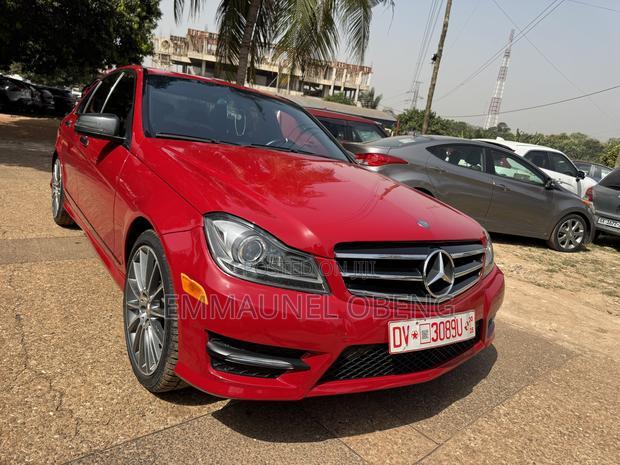 Mercedes-Benz C250 2014 Red photo 5