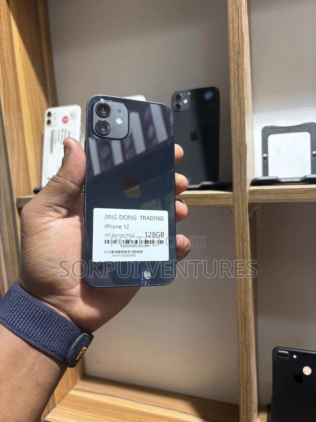 Apple iPhone 12 128 GB Black