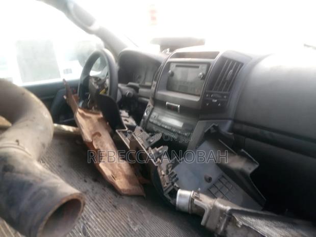 Toyota Land Cruiser Prado 2.7 i 16V 2009 Gray photo 4