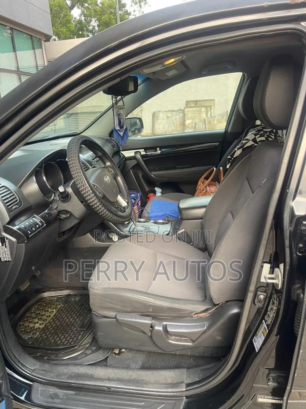 Kia Sorento LX 2013 Black photo 5