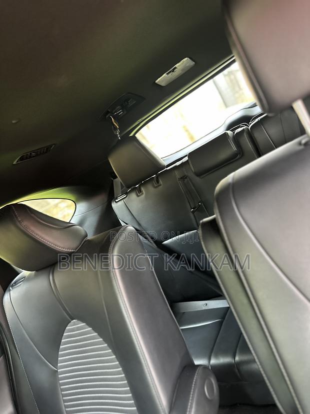 Toyota Highlander XSE 2021 Burgundy