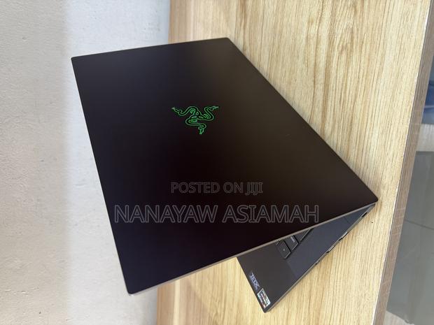 Laptop Razer Blade 16GB AMD Ryzen 9 SSD 1T photo 5