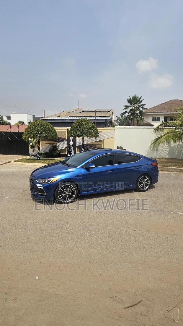 Hyundai Elantra Sport 2018 Blue photo 7