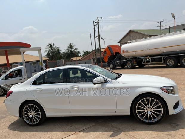 Mercedes-Benz C300 2015 White