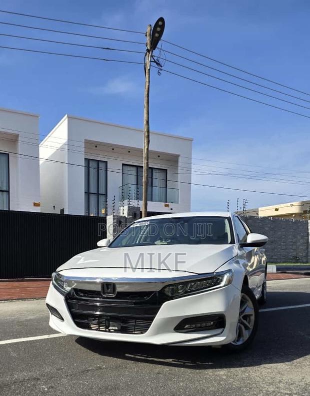 Honda Accord 2022 White