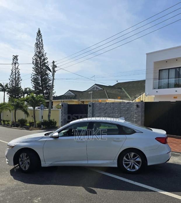 Honda Accord 2022 White