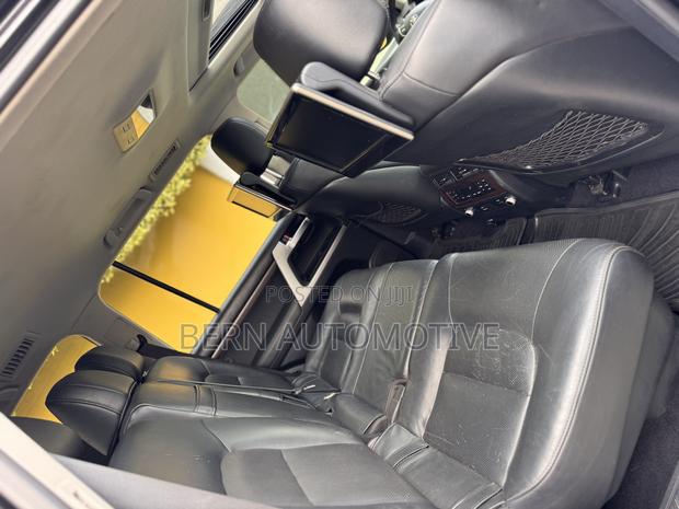 Toyota Land Cruiser 5.7 V8 VX-S 2016 Black