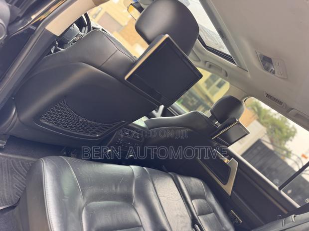 Toyota Land Cruiser 5.7 V8 VX-S 2016 Black