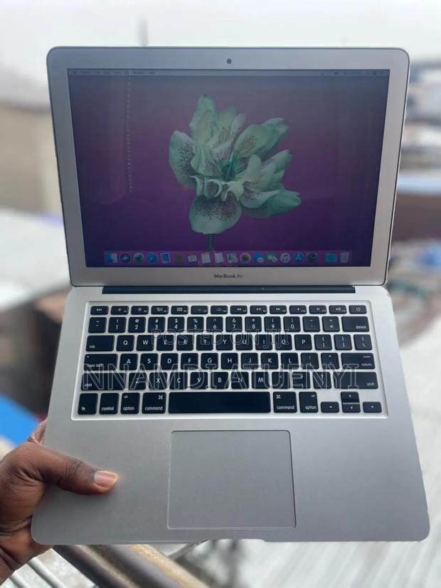 Laptop Apple MacBook Air 8GB Intel Core I5 SSD 256GB photo 2